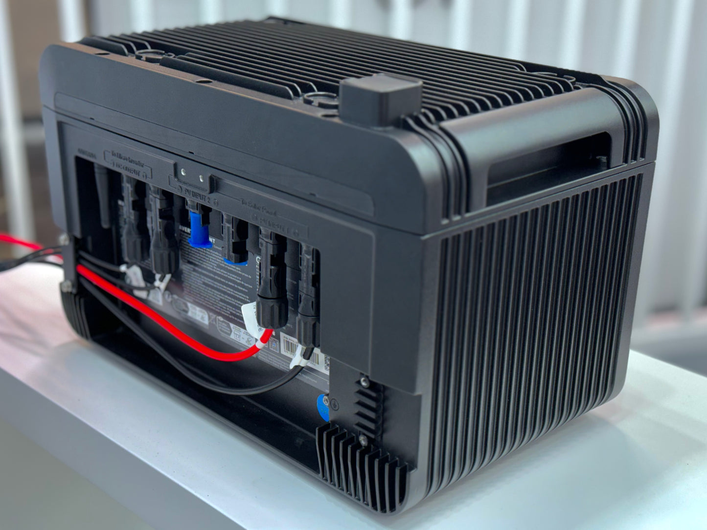 Growatt NOAH 2000 Speichersystem für Balkonkraftwerk 2kW